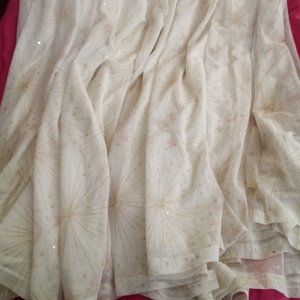 Plus size long cream and gold skirt w/ pockets😍😍😍